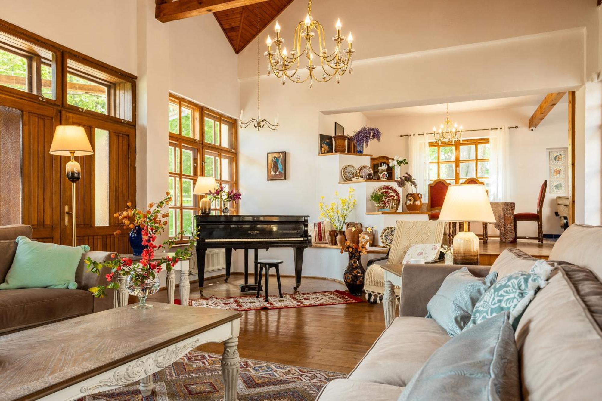 Villa Alba By Akasha Retreat Bran  Zewnętrze zdjęcie